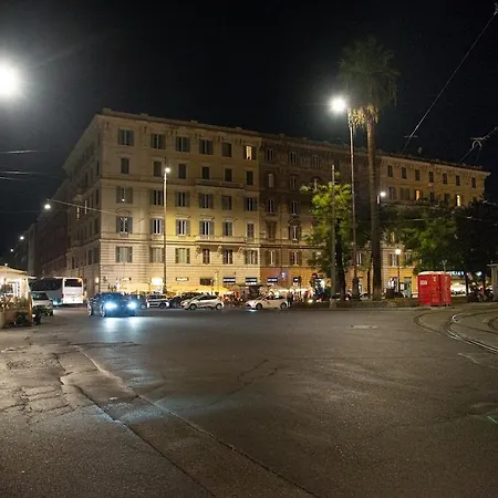 Apartment Vatican - Risorgimento's Homies